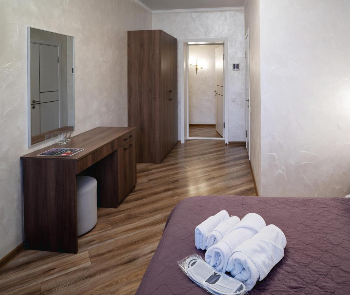 Safari-Club Hotel Vinnitsja Eksteriør billede